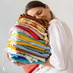 Cutie pentru îngrijirea casei+ CADOU: Un set pentru sufragerie!
