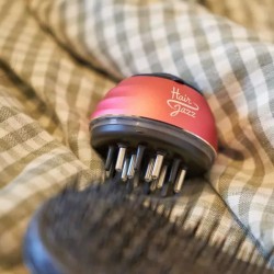 Perie pentru masaj scalp și de aplicare a loțiunii și a fiolelor Hair Jazz